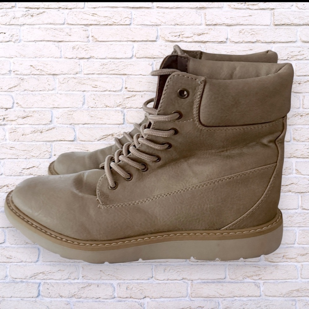 CLIFFS BY WHITE MOUNTAIN Women's Ankle Boot Size 7.5 - Picture 4 of 6